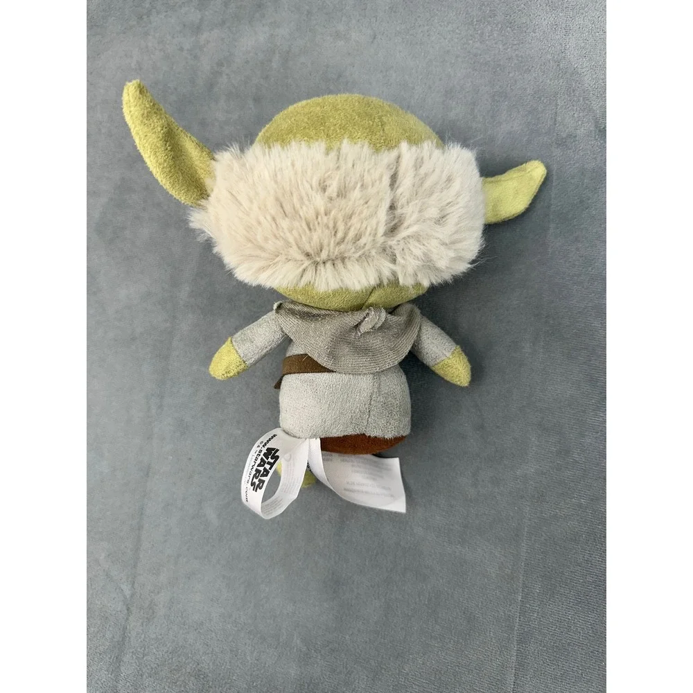 Star Wars Yoda Plush Stuffed Toy 8 Inch Jedi Master Green Tan Brown Soft Figure